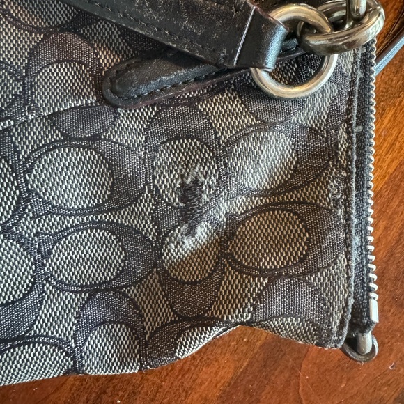 SOLD - COACH Signature Shoulder Bag - Picture 5 of 9